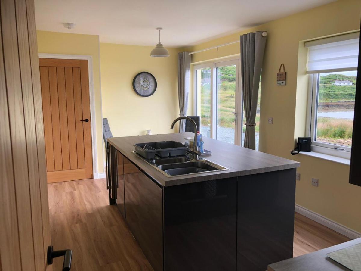 Loch Caroy Bay Cottage Ose エクステリア 写真